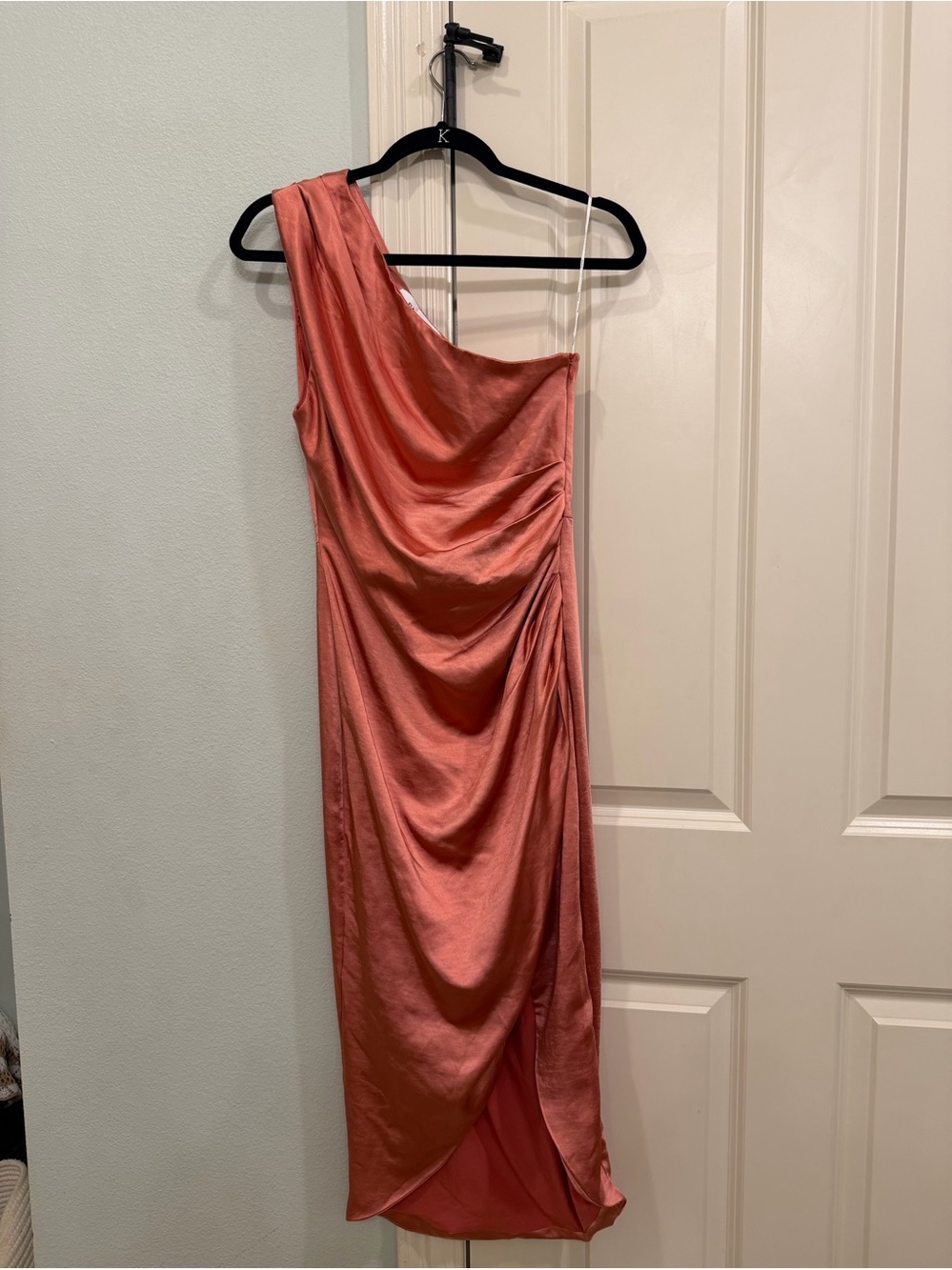 Elliatt Cassini Satin Dress in Coral